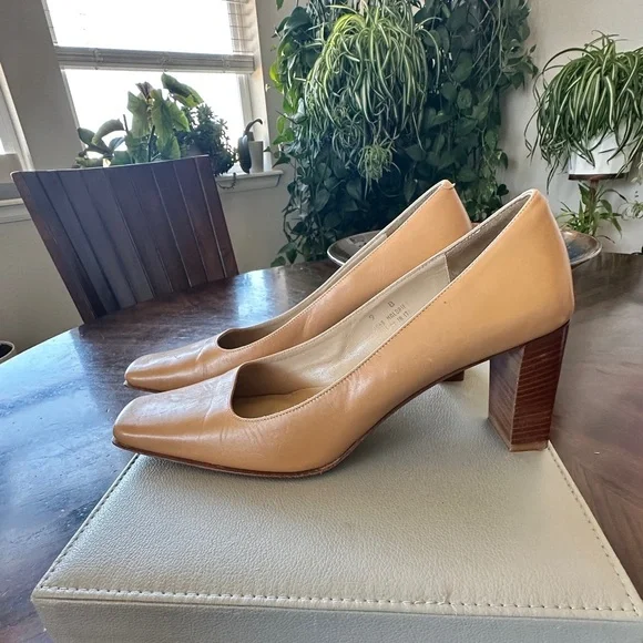 Coach Leather Tan Square Toe Malorie B1 Pumps Wooden Heel Size 9 - Picture 8 of 15